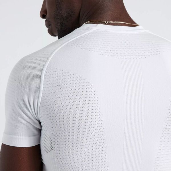 PRIMERA CAPA SEAMLESS LIGHT BASELAYER SS - Imagen 4